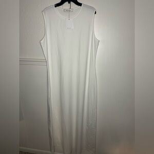 Elaa the label  Elegant White Sleeveless Maxi Dress size 2X new with tag